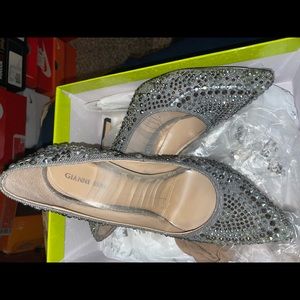 Giani Bini sparkle heels